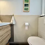 Maison Lumineuse Avec Vue Mer, Montagne Et Sur Le Rocher De Roquebrune, Piscine Et Parking