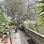Maison Lumineuse Avec Vue Mer, Montagne Et Sur Le Rocher De Roquebrune, Piscine Et Parking *
