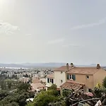 Maison Lumineuse Avec Vue Mer, Montagne Et Sur Le Rocher De Roquebrune, Piscine Et Parking *
