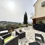 Maison Lumineuse Avec Vue Mer, Montagne Et Sur Le Rocher De Roquebrune, Piscine Et Parking Saint-Raphaël